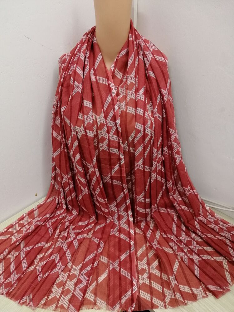  Fashionable Hijab For Women